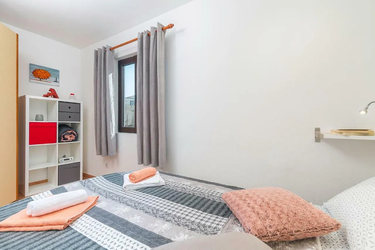 Apartment Sara Rovinj 0*,